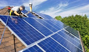 Service d'installation de photovoltaïque et tuiles photovoltaïques à Saint-Clair-de-la-Tour